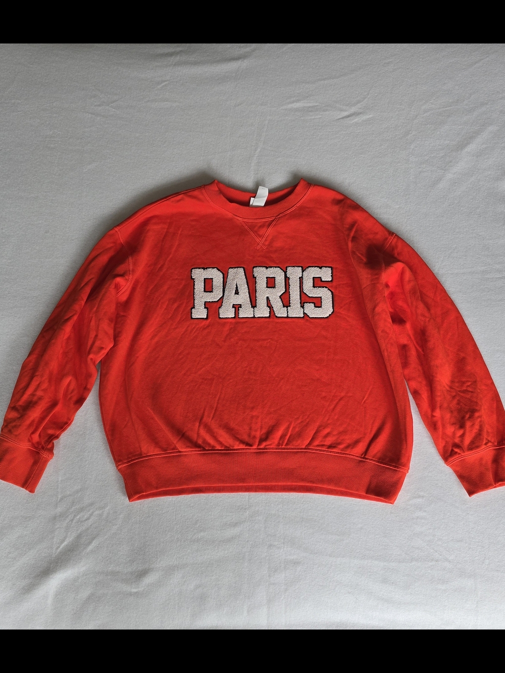 Classic Red 'PARIS' Crewneck Sweatshirt - H&M Size M